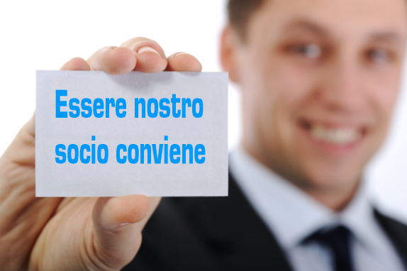 E� il tempo di scegliere per scoprire la direzione giusta. La tua azienda non pu� attendere. Con noi allarghi i tuoi orizzonti! Essere o diventare soci Unione significa conoscerne i vantaggi. Basta navigare il sito che stai visitando per scoprire  i servizi che sono messi quotidianamente e gratuitamente a disposizione dei soci per rendersi conto della convenienza di aderire alla nostra realt� associativa.